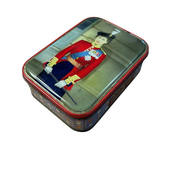 Queen Elizabeth II Coronation Tin 1953 Sharps Super-Kreem Toffee Box - Picture 6 of 9